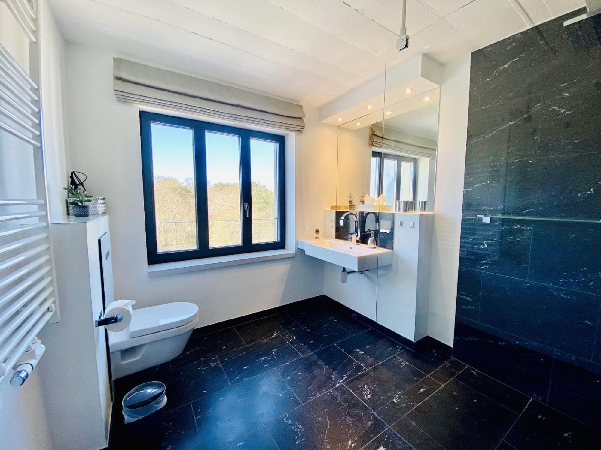 Apartment Penthouse 17 Im Haus Duene 7 Prora